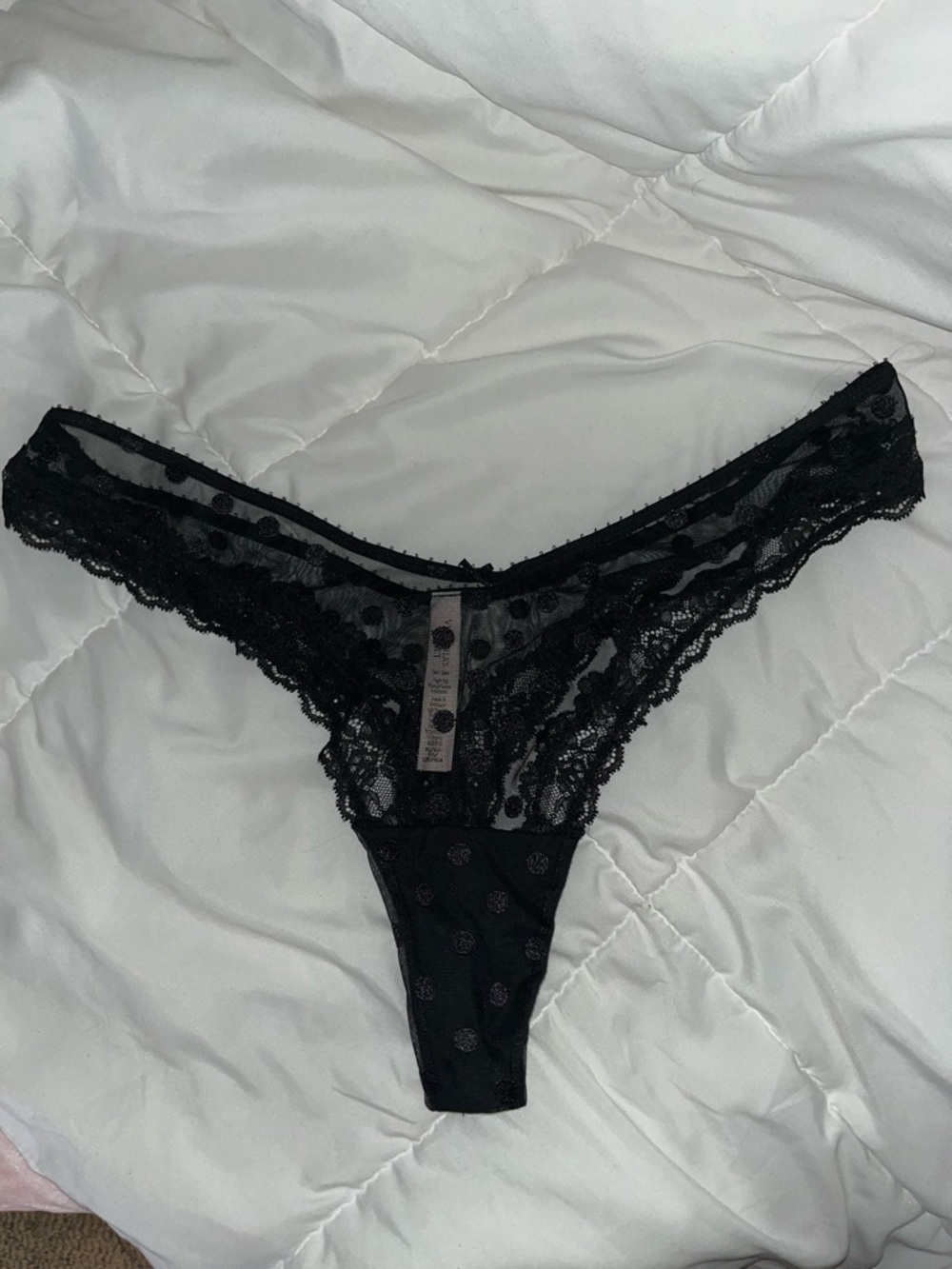 Victoria’s Secret Thong Size xl